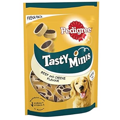 Pedigree Tasty Minis - Dog treats, cheesy nibbles with cheese and beef, pack of 8 x 140 g