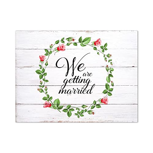 Panneau en bois We are Getting Married pour embellir votre entrée et salon