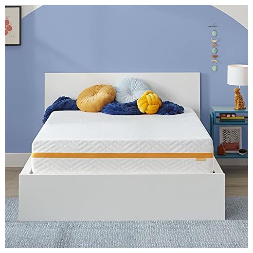 Simmons - Gel Memory Foam Mattress - 12 Inch, Queen Size, Plush Feel, Motion Isolating, Moisture Wicking Cover, CertiPur-US Certified, 100-Night Trial