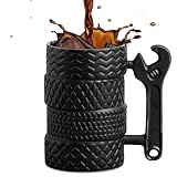 ZONSUSE Lustiger ReifenTassel, Kreativer Auto Thema Kaffeetasse, 3D Pneu Design Becher mit Mechanischem Henkel, Geschenk für Männer Frauen Autoliebhaber 500ml (mit Straight Wrench Henkel)