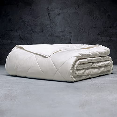Luxome Blanket