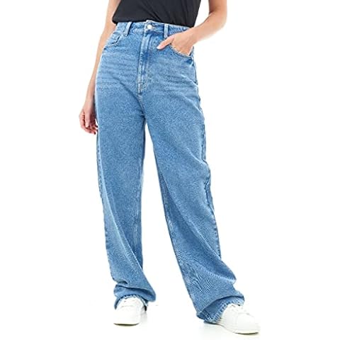 Jean droit M17 taille haute Cover
