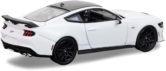 Greenlight Collectibles 13370-F Muscle Series 30-1:64 Scale Diecast Model - 2024 Mustang - Oxford White