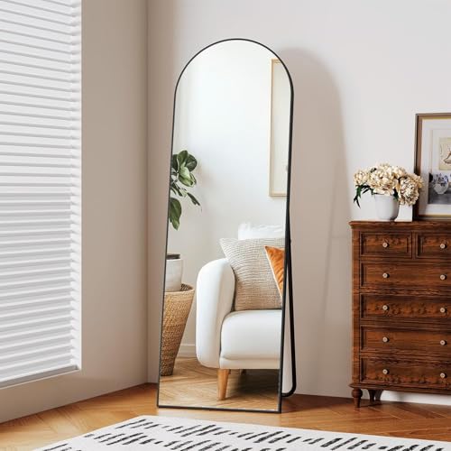 【Cornice in alluminio】Il nostro specchio da parete vanta una robusta cornice in alluminio di alta qualità, resistente all'acqua e alla ruggine, che garantisce un supporto stabile e una lunga durata.
