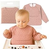 🏅 MATERIAL DE CALIDAD SUPERIOR, LIMPIEZA INSTANTÁNEA: Fabricados con materiales de la más alta calidad, nuestros baberos son resistentes como un tanque pero suaves como una nube. ¡Y la limpieza es tan fácil como un chasquido! Simplemente un lavado rápido y estarán listos para la siguiente obra maestra culinaria.