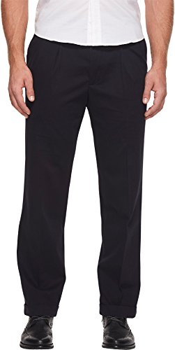 Dockers Men's Classic Fit Comfort Khaki Pleated Pants D3