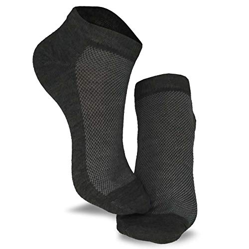 Bulk Socks for Women 9-11 Fashion Vintage Lowcut Ankle Socks 18 Pairs (Black-white)4