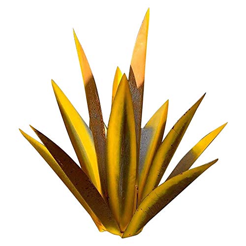 WEVB Plantas de agave de metal, figuras de jardín, esculturas de tequila, flores creativas de jardín artista decoración del hogar, adornos de hierro caliente (oro, 35 cm) Cover