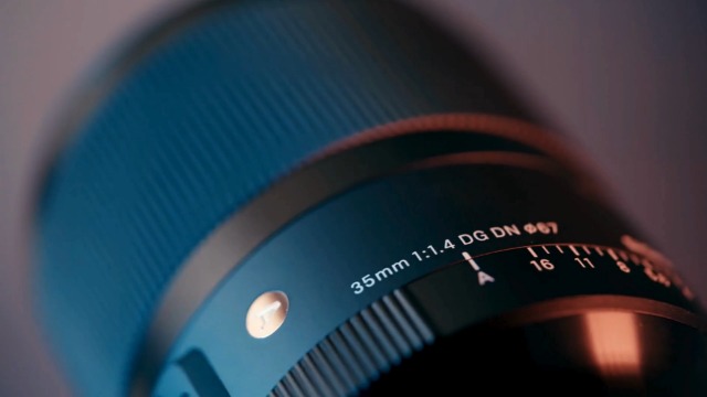 SIGMA 35mm F1.4 DG DN Lマウント Amazon.com : 35mm F1.4 DG DN for L- Mount Black : Electronics