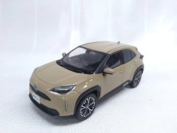 Amazon.co.jp: トヨタ カラーサンプル YARIS CROSS ⑤ 4V6