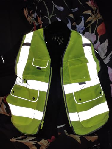 XIAKE Reflective Safety Vest for Men & Women High Visibility Class 2 Vest with Pockets Meets ANSI Standards