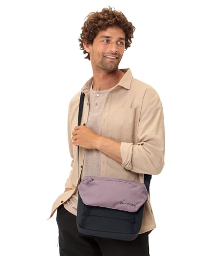 VAUDE Umhängetasche ROM S III - hochwertige Messenger Bag Herren & Damen aus recyceltem PET, wasserabweisende Schultertasche mit Notebook-Fach - black/purple ash, Mittelgroße