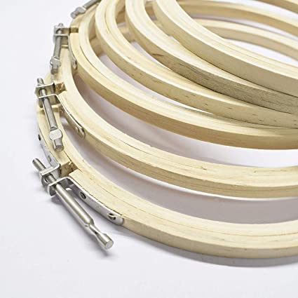 7 Pieces 4 Inch Wooden Embroidery Hoops Adjustable Bamboo Circle Cross Stitch Hoop Ring Bulk Wooden Round Embroidery Hoop for Art Craft Handy Sewing and Christmas Decoration