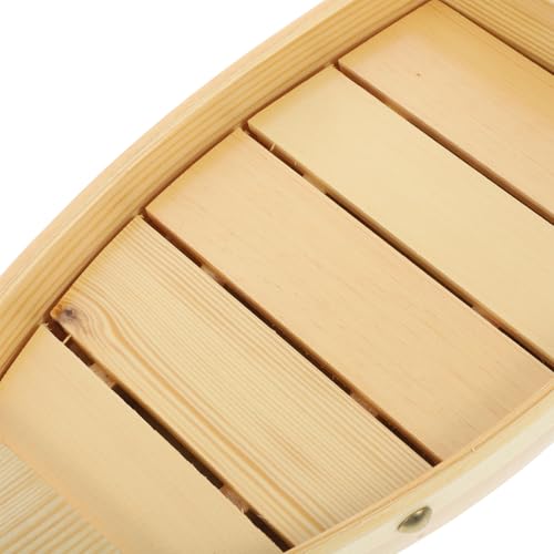 Plateau pour servir sushi en bois contre les présentations de table banales
