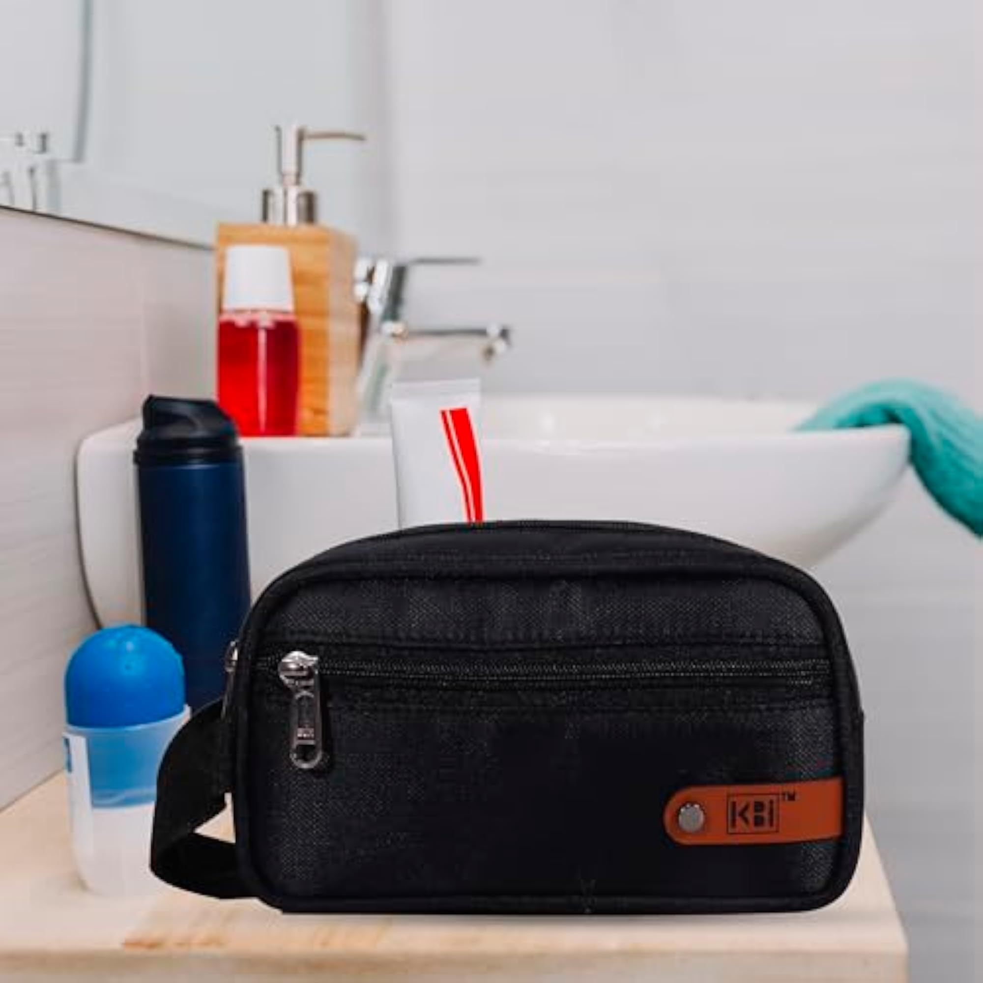 Travel Organizer Toiletry Bag for Men and Women