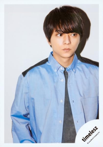 Amazon.co.jp: timelesz 公式 生 写真（佐藤勝利）SE01221 : おもちゃ