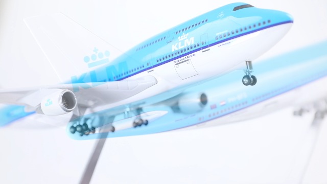 QIYUMOKE KLM747 1/300 – Modèle D’avion Boeing 747 En Métal Moulé 8,3 Pouces