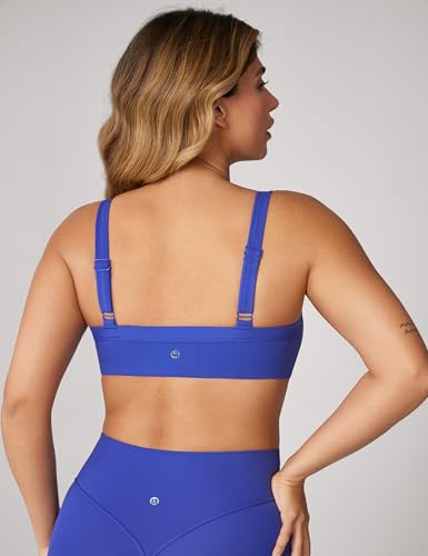 Image of UNISSU Hugcurve Adjustable Sports Bra Square Neck Wireless Padded Yoga Workout Tops