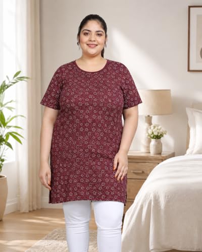 Image of In Love Women's All-Over Printed Cotton Plus Size Longline T-Shirt with Pockets