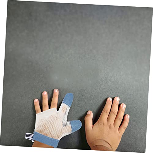 Thumb Sucking Stop Gloves for Infants 2 Pairs of Breathable Finger Protective Gloves Anti-Bite and Sucking Aid for Babies Random Color3