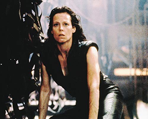 Alien Resurrection Sigourney Weaver 8x10 Classic...