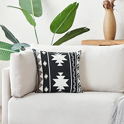 Ikatyarn Black White Aztec Southwestern Throw Pillow Cover, Boho Tribal Geometric Pillowcase, Modern Farmhouse Cushion Case For Couch Sofa Bed, 18"X18" #TOP1
