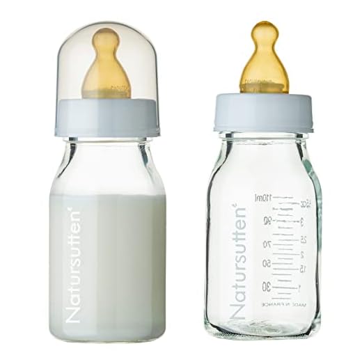 Natursutten Glass Baby Bottles 8 oz and 4 oz - Anti-Colic Baby Bottles for Breastfeeding Babies, Suitable for Boiling and Freezing - Bottles with Natural Rubber, Slow Flow Nipples for Newborn Babies