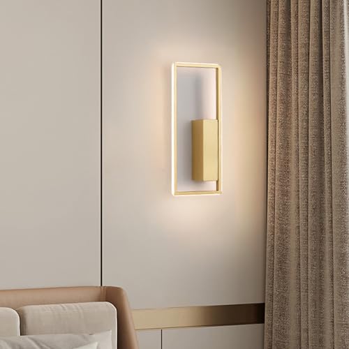 Aplique interior LED 10W dorado para iluminar rincones oscuros en casa 3
