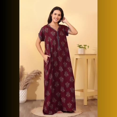 Image of Women's Alpine Botanical Leaves Print Maxi Nightgown with Pocket