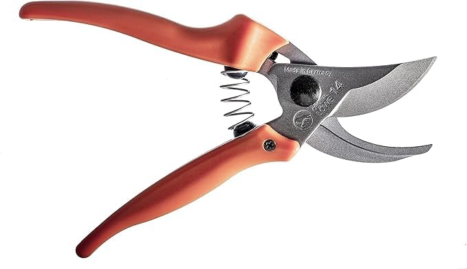Original LÖWE 15 Amboss Gartenschere 15.107 mit Bypass Geometrie für kleinere bis mittlere Hände & 14 Bypass Rosenschere 14.104 mit scharfen Stahl-Klingen aus Carbon