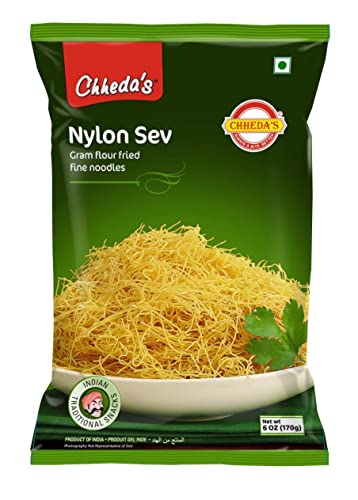 Image of Chheda's - Salt N Pepper Banana Chips (350Gm and Nylon Sev (300 Gm) | Banana Wafers | Indian Namkeen | Tasty Snacks | Ready to Eat - Combo Pack