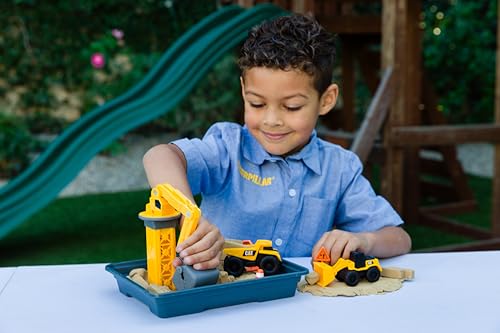 Image of CAT Dig N' Build Dirt Playset - 12 oz Moldable Dirt Compound, Working Crane, 2 Little Machines Vehicles, Construction Molds & Easy-Cleanup Tray, Sensory STEM Toy for Kids Ages 3 +