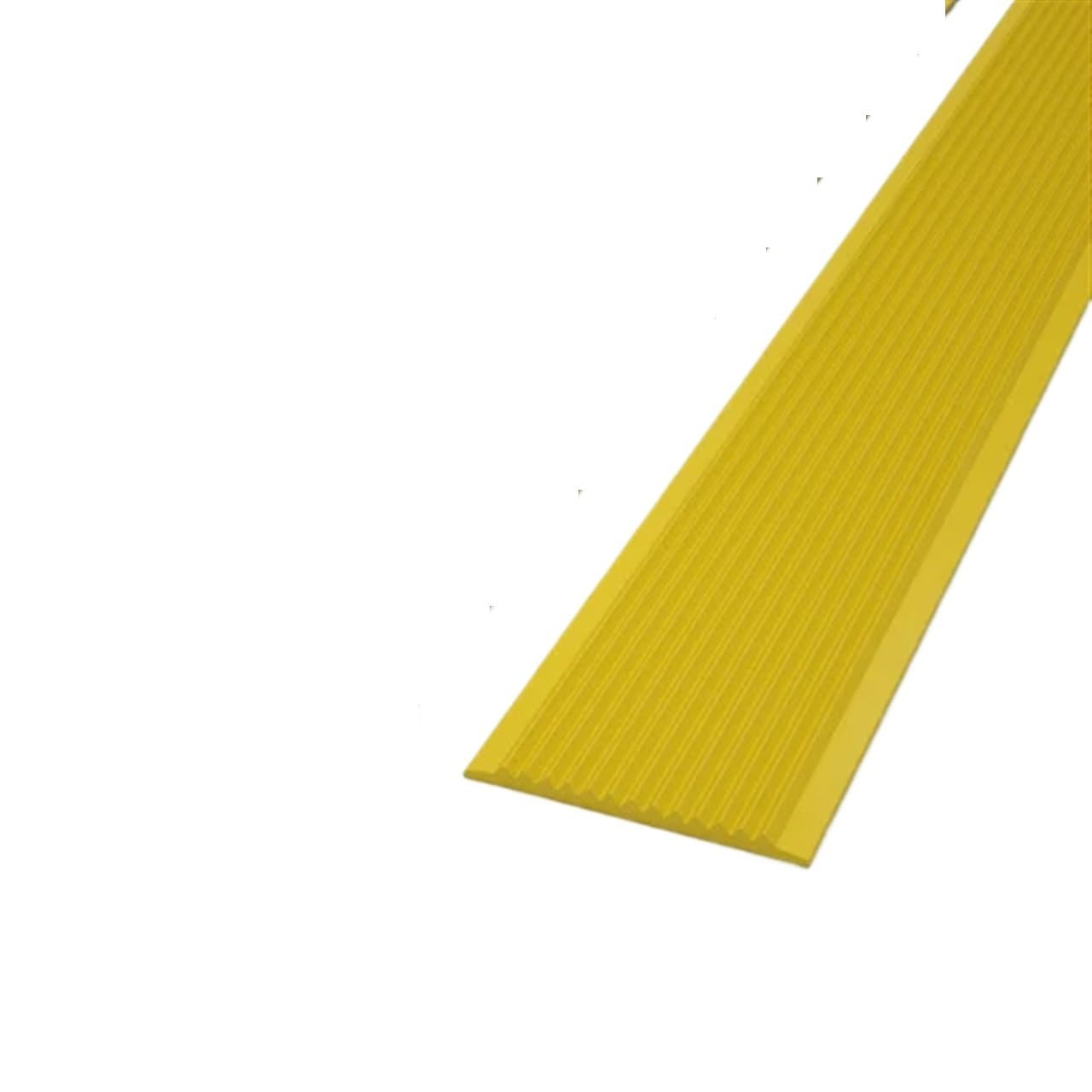 Tira antideslizante para peldaños de escalera con parte trasera autoadhesiva, impermeable, color amarillo, para protección del suelo de alfombras, borde de 500 cm de largo para suelos de baño y