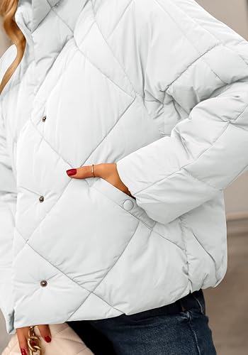 Ebifin Women's Quilted Puffer Jacket Winter Long Sleeve Stand Collar Baggy Short Down Coats with Pockets3