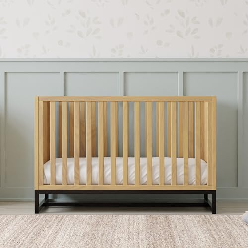 Image of Davinci Ryder 3-in-1 Convertible Crib in Honey, Greenguard Gold Certified