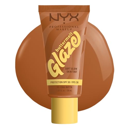 NYX Professional Makeup Base de Maquillaje Iluminadora Buttermelt Glaze, Acabado Natural y 12H de Duración, Con SPF 30, Para Todo Tipo de Piel, Tono: 05 Chai Butta
