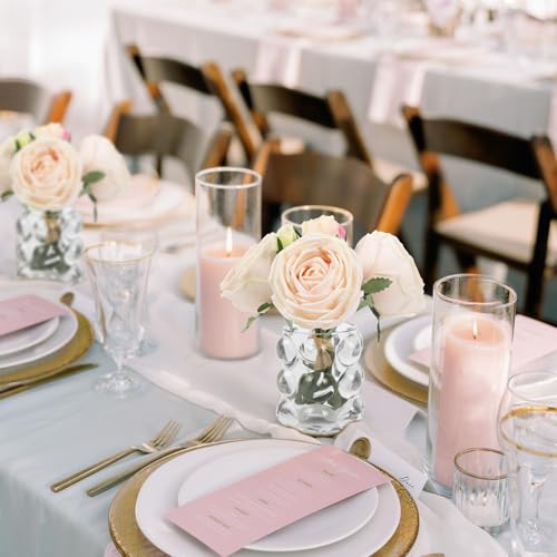 Fleurs artificielles dans un vase roses maison et mariage