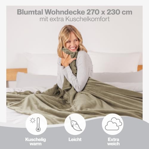 Blumtal Kuscheldecke flauschig - Oeko-TEX zertifizierte Fleecedecke 270x230 cm - Wohndecke 270x230 cm - Taupe Decke - Wohn- & Kuscheldecke/… – Ansicht 4