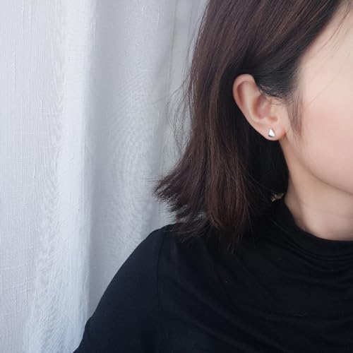 Bouchon d'oreille triangle à porter au bureau comme en soirée chic