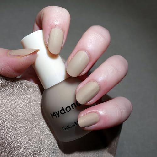 IMGDD Matte Beige Nude Nail Polish, 10ml Quick Dry Khaki Nude Nail Lacquer, Fast Drying Long Lasting Mist Effect Matte Finish Velvet Air Dry Nail Polish for Nail Art (047, 10ml)