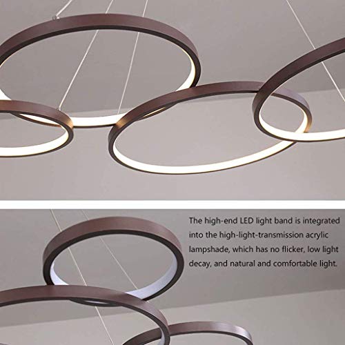 Lustre plafonnier LED ajustable pour éliminer les zones d'ombres et éclairer les hauts plafonds