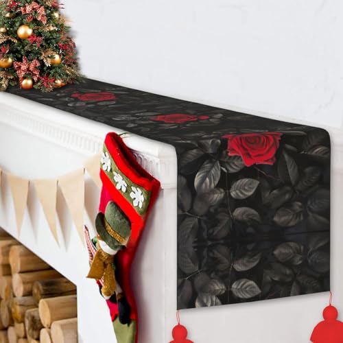 Chemin de table feuilles noires idéal pour habiller une table basse