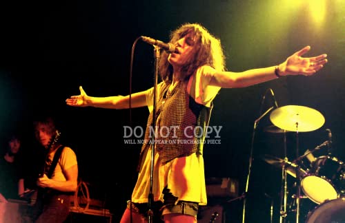 Photo Patti Smith 28x43 cm : Portrait de concert live rare de 1978 en affiche d'art