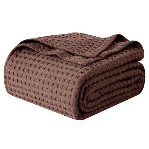Image of Elegant Comfort Premium 100% Cotton Waffle Blanket - Lightweight Breathable Waffle Weave Bed Blanket - Soft and Warm All Season Blanket for Couch, Sofa and Bed, Full Size 88x88 Inches, Brown