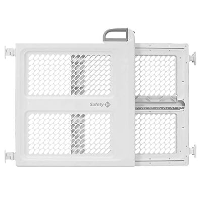 Safety 1st Pressure Mount Lift, Lock and Swing Gate, Fits Spaces between 28" and 42" Wide