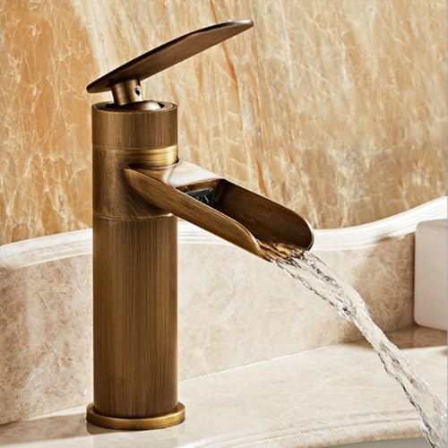 Robinet mitigeur de lavabo cascade pour une salle de bains rétro et zen