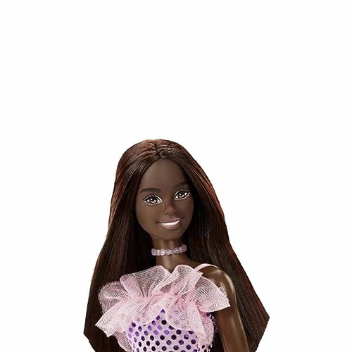 Muñeca Barbie con vestido rosa metálico y accesorios miniatura 3