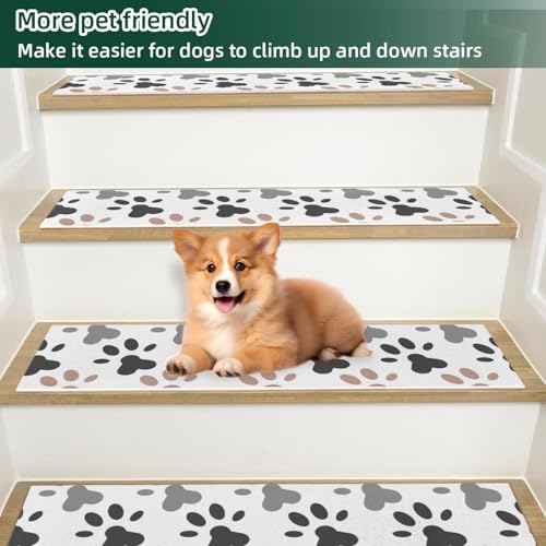 Huellas de escalera para peldaños de madera en viviendas con cachorros 6