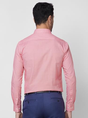 Image of Park Avenue Slim Fit Pure Cotton Checks Pattern Semi Cutaway Collar Formal Shirt