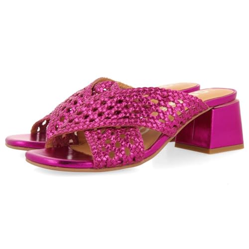 Sandales fuchsia CLARCONA idéales pour vos soirées d'été